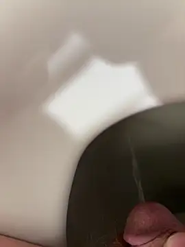 Snapshot of Watson4U chatting on December 2025 03:29:01 PM Watson4U online show from December 2025 03:29:01 PM