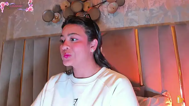 KimDevinne online show from February 2026 02:23:01 AM