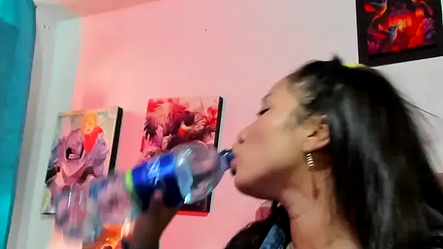 teffy lee online show from March 2026 08:14:02 PM