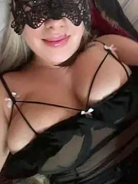 Snapshot of 69Laura696 chatting on February 2025 12:37:02 PM 69Laura696 online show from February 2025 12:37:02 PM