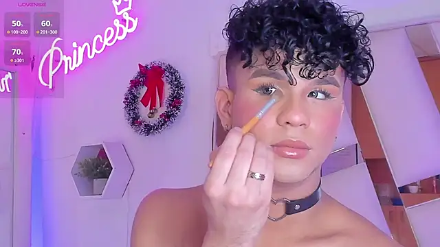 Snapshot of EthanCollens chatting on December 2024 10:02:02 PM EthanCollens online show from December 2024 10:02:02 PM