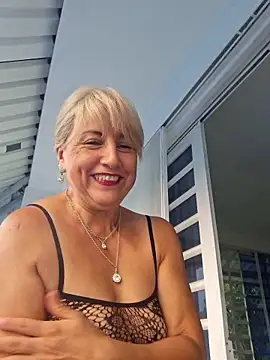 almaluna7 online show from March 2026 10:36:01 PM