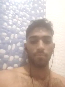 Snapshot of loganwollf chatting on February 2025 04:14:02 AM loganwollf online show from February 2025 04:14:02 AM