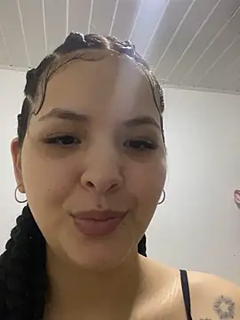 Vitoriaross online show from December 2025 02:51:01 AM