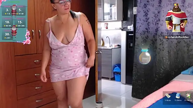 Snapshot of miia-big1boobs_ chatting on November 2025 03:22:02 PM miia-big1boobs online show from November 2025 03:22:02 PM