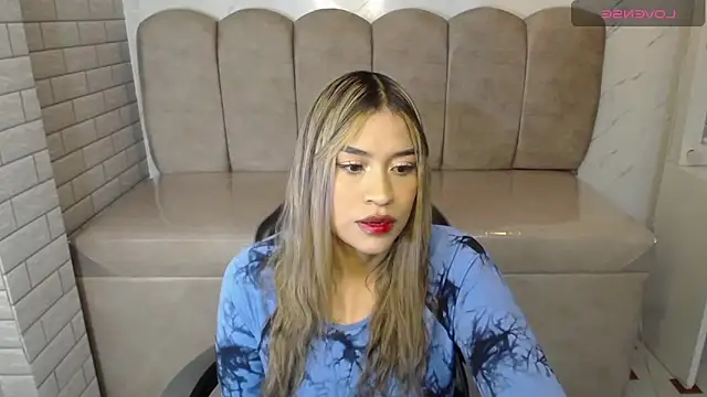  Charlotte v online show from February 2026 04:06:01 AM