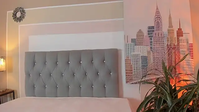 Snapshot of valeriavibes chatting on December 2024 06:24:02 PM valeriavibes online show from December 2024 06:24:02 PM