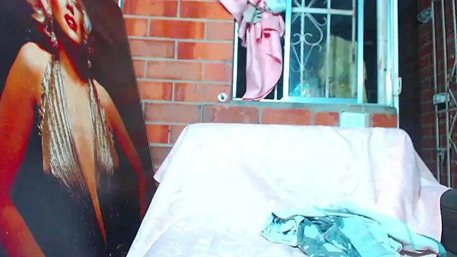 Snapshot of DOMINANTE_KLOE_ chatting on December 2024 02:56:01 AM DOMINANTE KLOE online show from December 2024 02:56:01 AM