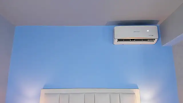 Snapshot of Nick_Collins18 chatting on September 2025 08:57:02 PM Nick Collins18 online show from September 2025 08:57:02 PM