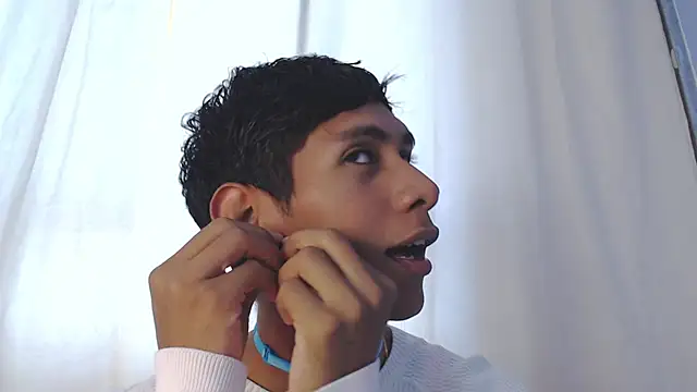 Snapshot of Nick_Collins18 chatting on November 2025 05:13:02 PM Nick Collins18 online show from November 2025 05:13:02 PM