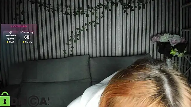 Little Chips online show from October 2025 04:58:01 PM