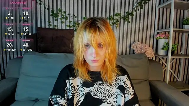 Little Chips online show from February 2026 05:17:02 PM