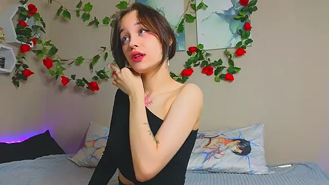 MaryRace online show from December 2024 12:59:02 PM