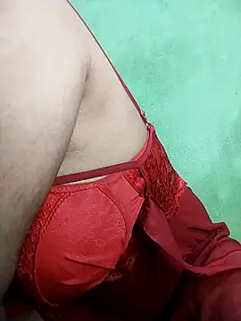 Queen-Amelia online show from December 2025 10:11:01 AM