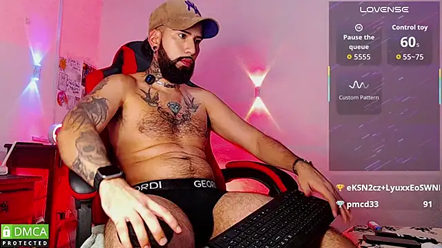 Diilanhott online show from May 2026 11:12:03 PM