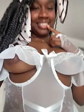 EscorpiLeoncita online show from May 2026 08:33:02 AM