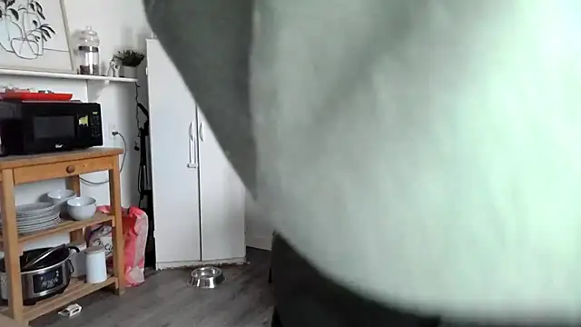 Kittyymaze1 online show from February 2026 12:45:02 PM