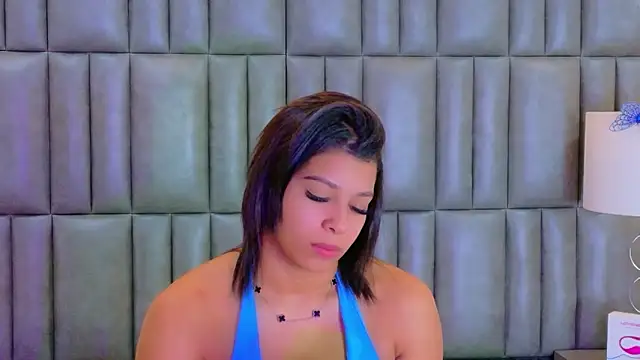 TiaraRosse online show from February 2026 12:38:01 PM