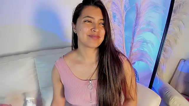 Rebeca Williams  online show from January 2025 03:43:02 AM