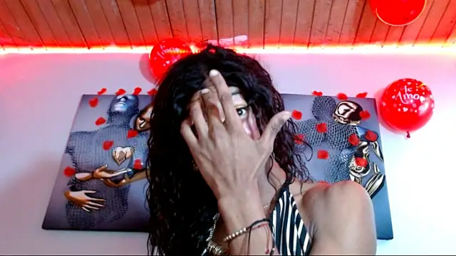 Snapshot of Maidi_ chatting on February 2025 04:53:02 PM Maidi online show from February 2025 04:53:02 PM