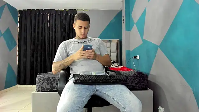 simookeler online show from February 2025 08:10:01 PM