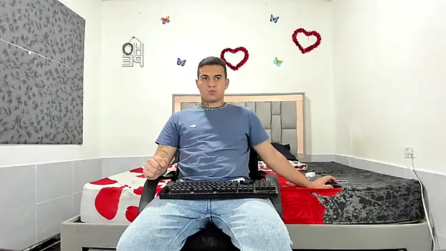 simookeler online show from October 2025 03:01:02 AM