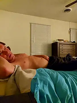 Bigtater1999 online show from November 2025 12:54:01 AM