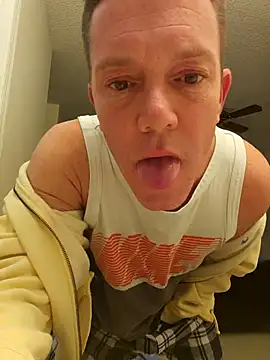 Bigtater1999 online show from November 2025 12:00:02 AM