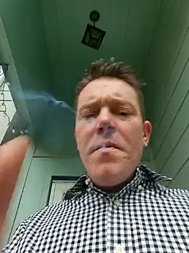 Bigtater1999 online show from February 2026 07:10:02 PM