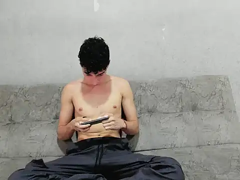 anjel cute18 online show from September 2025 02:00:01 PM