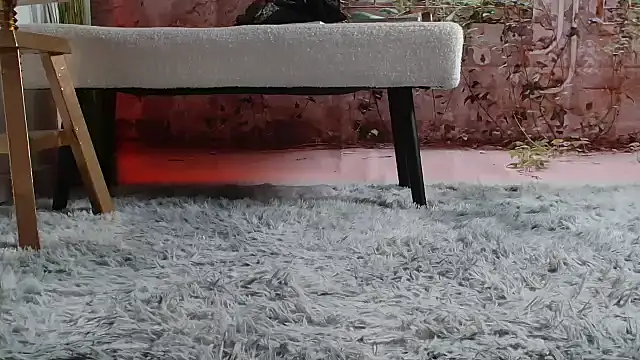 priselvis23 online show from March 2025 06:22:01 PM