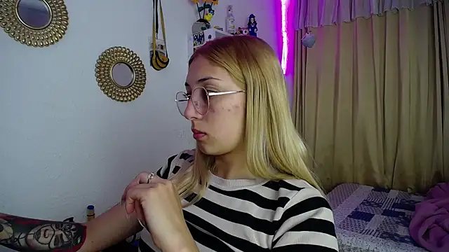 Soffy-brooks online show from December 2024 08:37:02 AM