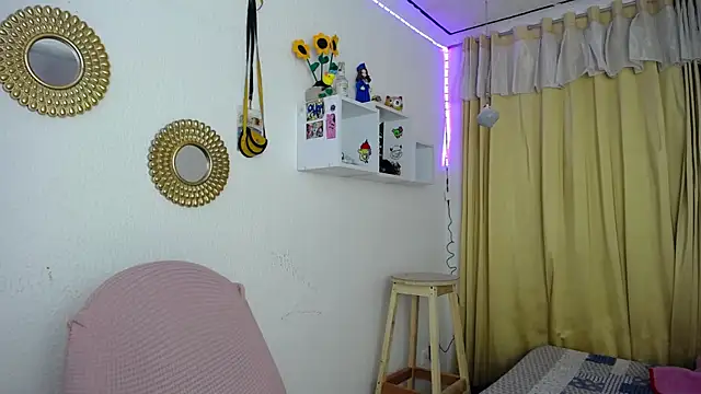 Soffy-brooks online show from January 2025 11:24:01 AM