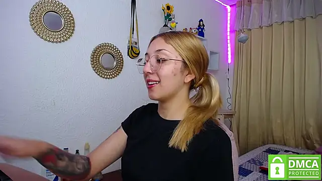 Soffy-brooks online show from February 2025 07:34:02 AM