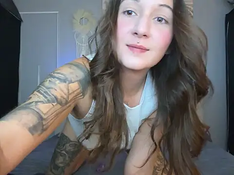 Snapshot of Jennyke66 chatting on October 2025 06:19:02 PM Jennyke66 online show from October 2025 06:19:02 PM