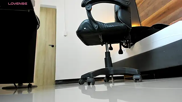 alma fenix online show from October 2025 12:24:02 PM