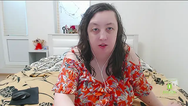 cute and hot online show from January 2025 09:40:01 AM