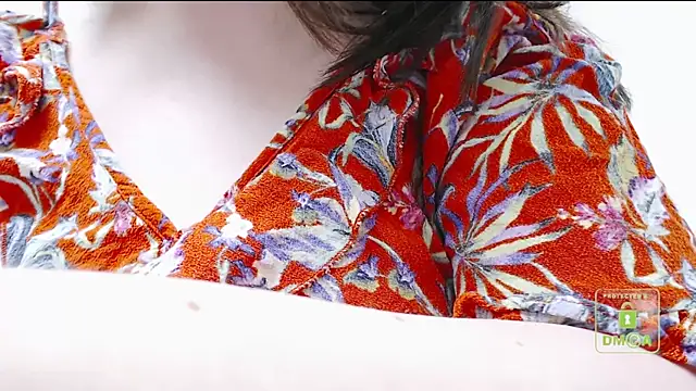 cute and hot online show from January 2025 09:42:02 AM