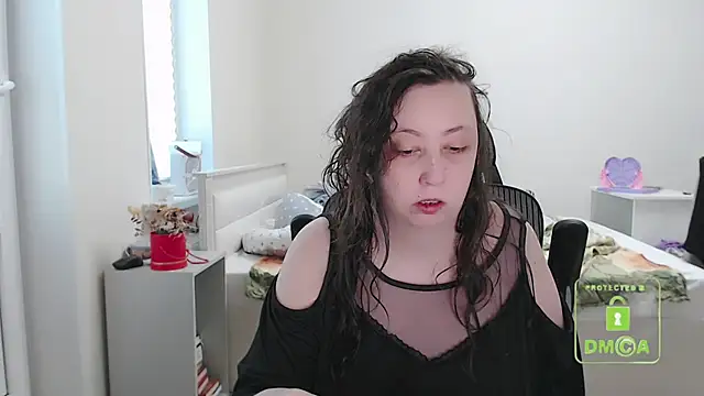 cute and hot online show from September 2025 10:08:01 AM