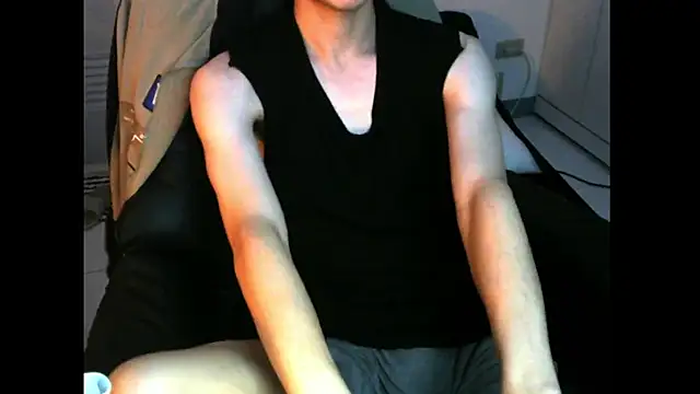 Ray175oo online show from October 2025 05:23:02 PM