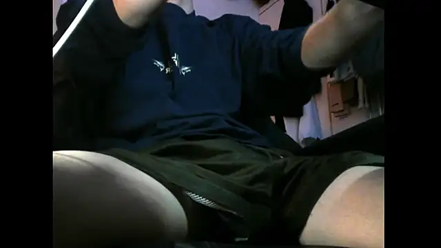 Ray175oo online show from November 2025 06:52:01 PM