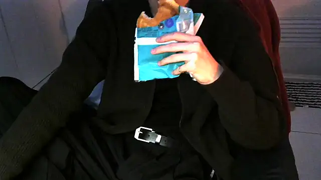 Ray175oo online show from February 2026 05:50:02 PM