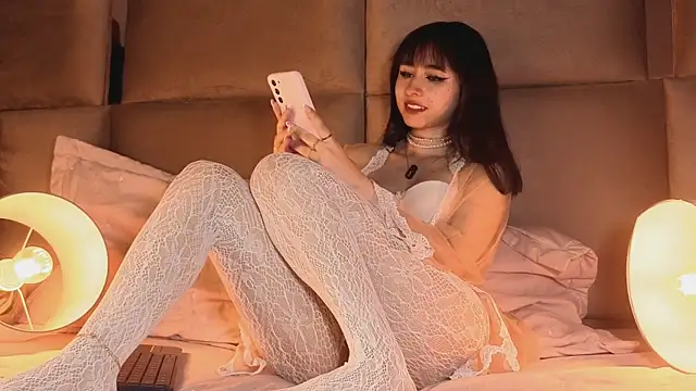 angelinepossy online show from November 2025 09:48:02 PM