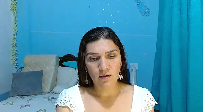 Snapshot of venus_swet_ chatting on February 2025 02:28:01 AM venus swet  online show from February 2025 02:28:01 AM
