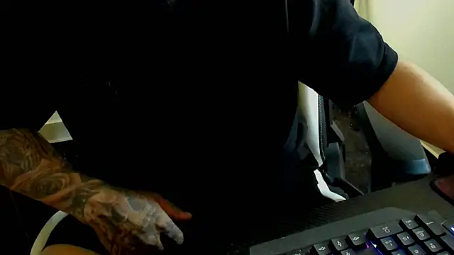 stebankechima online show from October 2025 01:20:02 PM