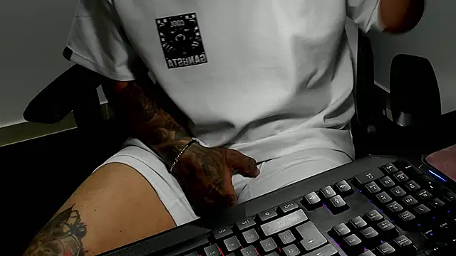 stebankechima online show from November 2025 12:44:01 AM