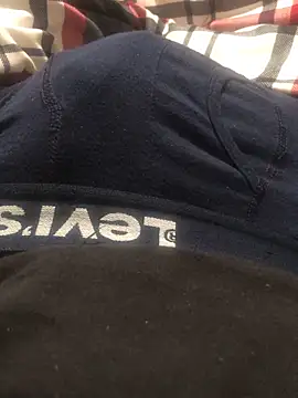 Snapshot of darksmoke011 chatting on February 2025 04:18:02 AM darksmoke011 online show from February 2025 04:18:02 AM