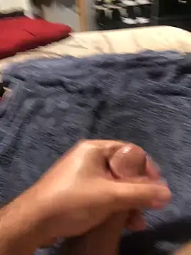 Snapshot of darksmoke011 chatting on October 2025 10:29:02 PM darksmoke011 online show from October 2025 10:29:02 PM