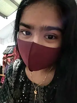 Snapshot of Arisha- chatting on February 2026 06:03:01 AM Arisha- online show from February 2026 06:03:01 AM
