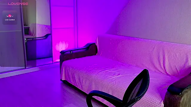 Snapshot of School_Love chatting on March 2025 01:08:01 PM School Love online show from March 2025 01:08:01 PM